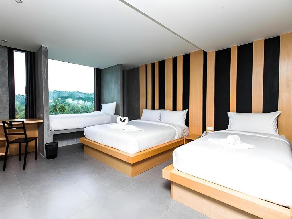 B2 Boutique & Budget Hotel