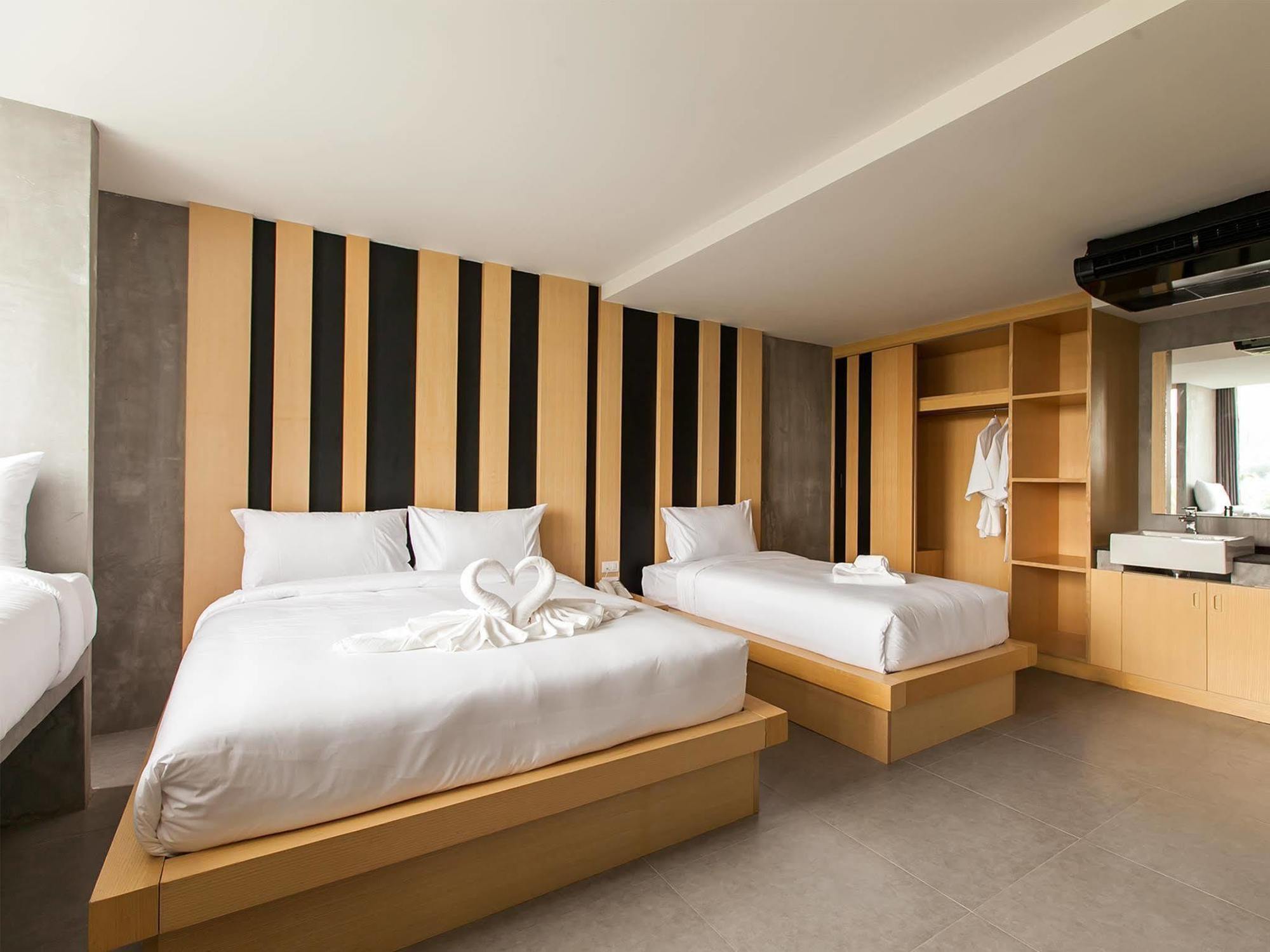 B2 Boutique & Budget Hotel